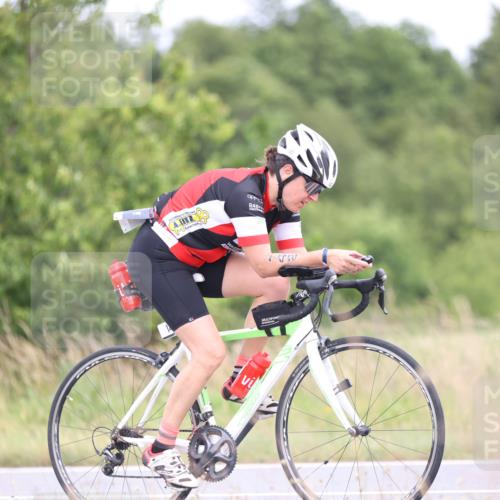22.06.2025 - Viking Triathlon Yannick Fuchs http://msf.ph/oto/8092108 22.06.2025 13:31:34 Radfahren 142, 466 meine-sportfotos.de
