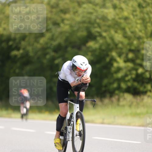 22.06.2025 - Viking Triathlon Yannick Fuchs http://msf.ph/oto/8092113 22.06.2025 11:13:00 Radfahren 99, 168, 213, 381, 406 meine-sportfotos.de
