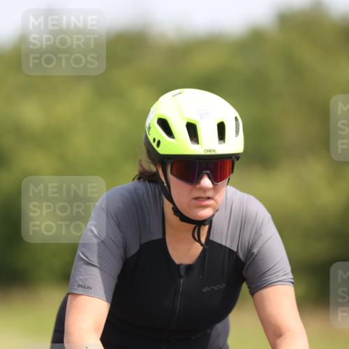 22.06.2025 - Viking Triathlon Yannick Fuchs http://msf.ph/oto/8092129 22.06.2025 11:54:23 Radfahren 128, 186, 283, 290, 291, 319, 628 meine-sportfotos.de
