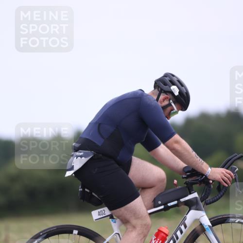 22.06.2025 - Viking Triathlon Yannick Fuchs http://msf.ph/oto/8092160 22.06.2025 13:31:53 Radfahren 402 meine-sportfotos.de
