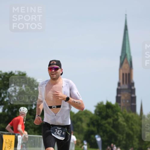 22.06.2025 - Viking Triathlon H.Heesch http://msf.ph/oto/8092162 22.06.2025 13:01:32 Laufen 242 meine-sportfotos.de