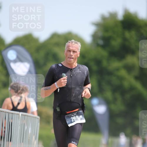 22.06.2025 - Viking Triathlon H.Heesch http://msf.ph/oto/8092205 22.06.2025 13:01:51 Laufen 271, 288, 555 meine-sportfotos.de