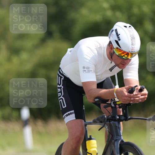 22.06.2025 - Viking Triathlon Yannick Fuchs http://msf.ph/oto/8092215 22.06.2025 11:13:59 Radfahren 31, 51, 130, 223, 611 meine-sportfotos.de