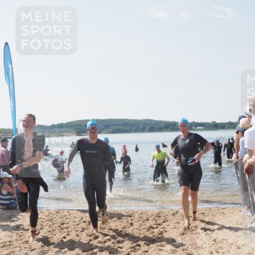 22.06.2025 - Viking Triathlon MichiJ http://msf.ph/oto/8092257 22.06.2025 10:39:09 Schwimmen 79, 148, 181, 182, 185, 276, 295, 351, 386, 408, 416, 451, 536, 654 meine-sportfotos.de