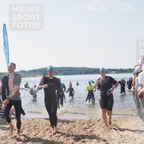 22.06.2025 - Viking Triathlon MichiJ http://msf.ph/oto/8092271 22.06.2025 10:39:09 Schwimmen 79, 148, 181, 182, 185, 276, 295, 351, 386, 408, 416, 451, 536, 654 meine-sportfotos.de