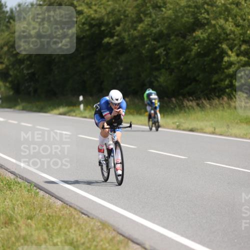 22.06.2025 - Viking Triathlon Yannick Fuchs http://msf.ph/oto/8092299 22.06.2025 11:14:40 Radfahren 60, 230, 261 meine-sportfotos.de