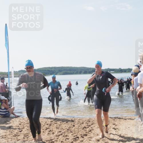 22.06.2025 - Viking Triathlon MichiJ http://msf.ph/oto/8092303 22.06.2025 10:39:10 Schwimmen 79, 148, 181, 182, 185, 238, 276, 295, 351, 386, 408, 416, 451, 536, 654 meine-sportfotos.de