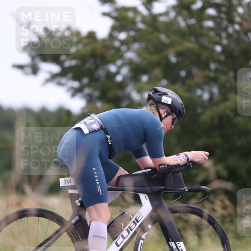 22.06.2025 - Viking Triathlon Yannick Fuchs http://msf.ph/oto/8092318 22.06.2025 13:32:41 Radfahren 244 meine-sportfotos.de
