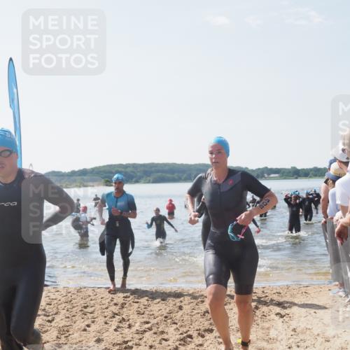 22.06.2025 - Viking Triathlon MichiJ http://msf.ph/oto/8092332 22.06.2025 10:39:11 Schwimmen 79, 148, 181, 182, 185, 238, 276, 295, 351, 386, 408, 451, 536, 654 meine-sportfotos.de
