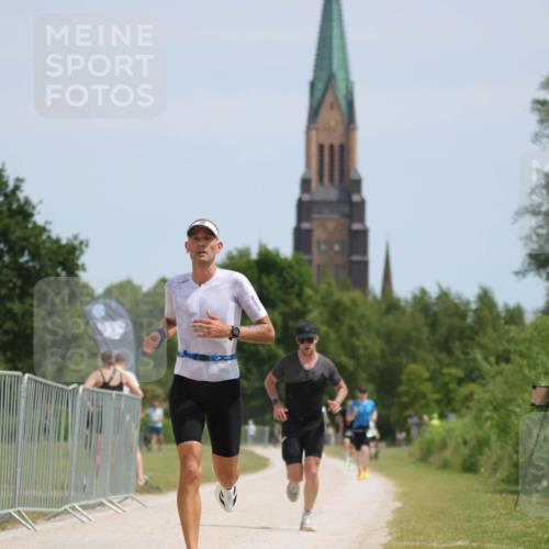 22.06.2025 - Viking Triathlon H.Heesch http://msf.ph/oto/8092346 22.06.2025 13:01:55 Laufen 271, 288, 555 meine-sportfotos.de