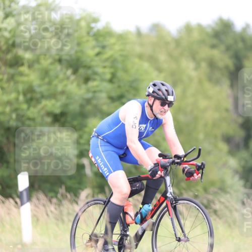 22.06.2025 - Viking Triathlon Yannick Fuchs http://msf.ph/oto/8092355 22.06.2025 13:32:59 Radfahren 490 meine-sportfotos.de