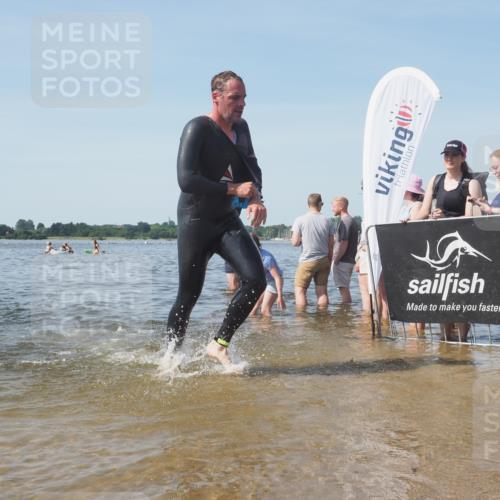22.06.2025 - Viking Triathlon KatJ http://msf.ph/oto/8092416 22.06.2025 10:28:17 Schwimmen 367 meine-sportfotos.de