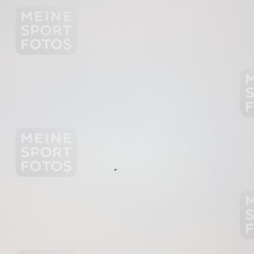 22.06.2025 - Viking Triathlon Yannick Fuchs http://msf.ph/oto/8092424 22.06.2025 13:34:39 Radfahren  meine-sportfotos.de