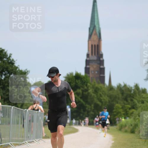 22.06.2025 - Viking Triathlon H.Heesch http://msf.ph/oto/8092435 22.06.2025 13:01:57 Laufen 271, 288, 555 meine-sportfotos.de