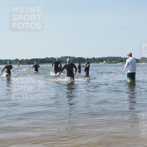 22.06.2025 - Viking Triathlon KatJ http://msf.ph/oto/8092445 22.06.2025 10:28:43 Schwimmen 15, 258, 301, 368, 414 meine-sportfotos.de