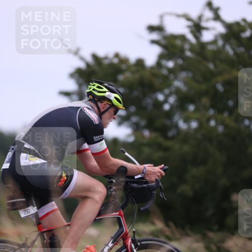 22.06.2025 - Viking Triathlon Yannick Fuchs http://msf.ph/oto/8092470 22.06.2025 13:34:55 Radfahren 292 meine-sportfotos.de