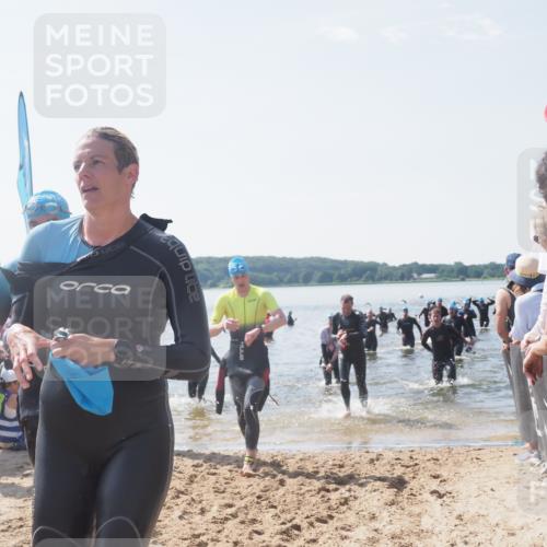 22.06.2025 - Viking Triathlon MichiJ http://msf.ph/oto/8092476 22.06.2025 10:39:13 Schwimmen 79, 83, 148, 181, 182, 195, 238, 276, 295, 351, 386, 451, 536, 654 meine-sportfotos.de