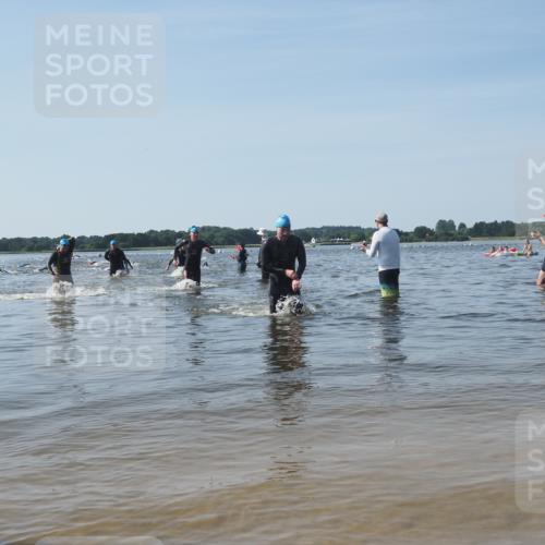 22.06.2025 - Viking Triathlon KatJ http://msf.ph/oto/8092486 22.06.2025 10:28:46 Schwimmen 15, 258, 301, 368, 414 meine-sportfotos.de