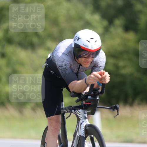 22.06.2025 - Viking Triathlon Yannick Fuchs http://msf.ph/oto/8092537 22.06.2025 11:15:06 Radfahren 12, 102, 132, 285, 412, 547, 555, 616 meine-sportfotos.de