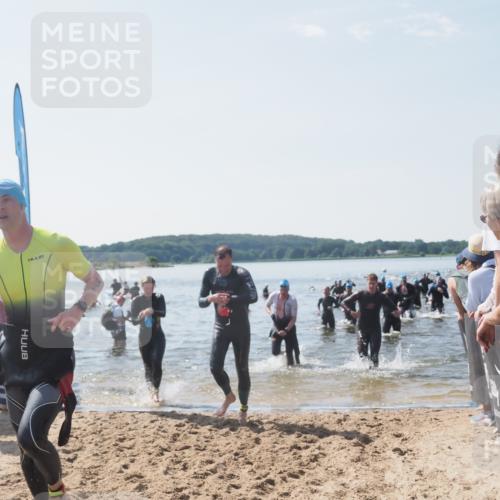 22.06.2025 - Viking Triathlon MichiJ http://msf.ph/oto/8092570 22.06.2025 10:39:15 Schwimmen 79, 83, 148, 182, 195, 238, 276, 295, 351, 386, 474, 536, 654 meine-sportfotos.de