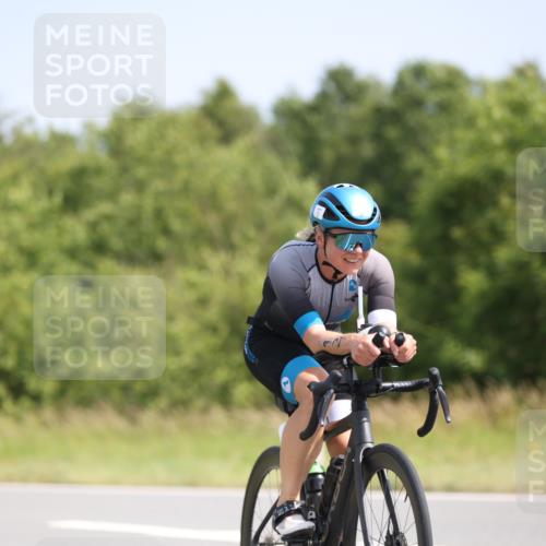 22.06.2025 - Viking Triathlon Yannick Fuchs http://msf.ph/oto/8092573 22.06.2025 11:15:08 Radfahren 12, 102, 132, 285, 412, 547, 555, 616 meine-sportfotos.de
