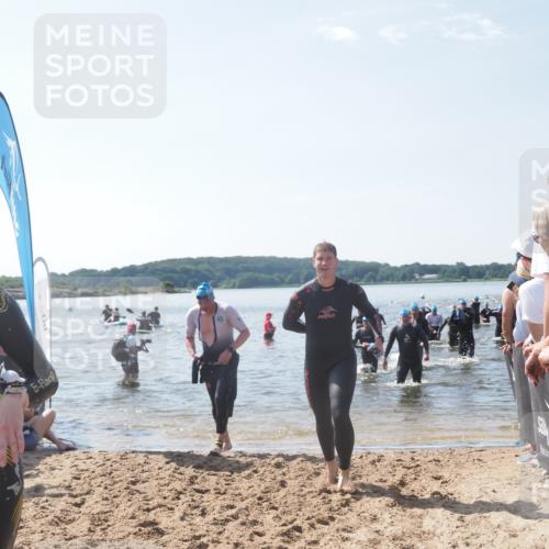 22.06.2025 - Viking Triathlon MichiJ http://msf.ph/oto/8092682 22.06.2025 10:39:19 Schwimmen 83, 117, 182, 195, 238, 276, 295, 298, 324, 351, 386, 474, 536 meine-sportfotos.de