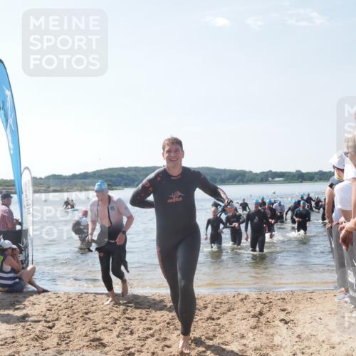 22.06.2025 - Viking Triathlon MichiJ http://msf.ph/oto/8092718 22.06.2025 10:39:19 Schwimmen 83, 117, 182, 195, 238, 276, 295, 298, 324, 351, 386, 474, 536 meine-sportfotos.de