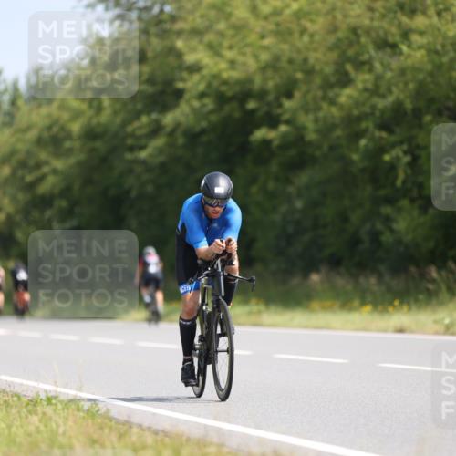 22.06.2025 - Viking Triathlon Yannick Fuchs http://msf.ph/oto/8092761 22.06.2025 11:16:08 Radfahren 197, 216, 466, 494, 635 meine-sportfotos.de