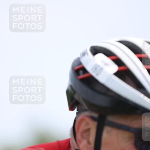22.06.2025 - Viking Triathlon Yannick Fuchs http://msf.ph/oto/8092798 22.06.2025 11:55:22 Radfahren 8, 160 meine-sportfotos.de