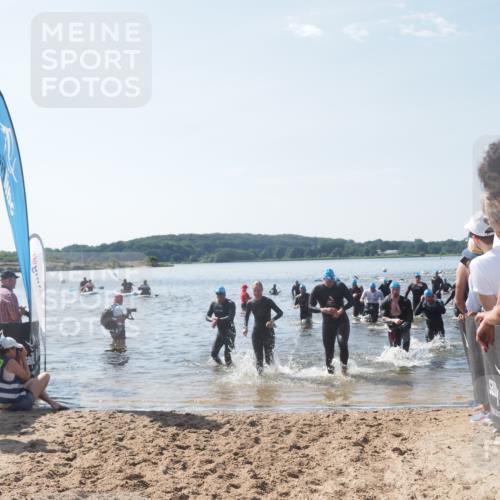 22.06.2025 - Viking Triathlon MichiJ http://msf.ph/oto/8092822 22.06.2025 10:39:22 Schwimmen 83, 93, 117, 150, 182, 195, 238, 276, 298, 324, 386, 474, 536 meine-sportfotos.de
