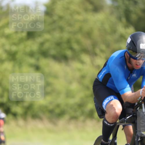 22.06.2025 - Viking Triathlon Yannick Fuchs http://msf.ph/oto/8092872 22.06.2025 11:16:09 Radfahren 197, 216, 466, 494, 635 meine-sportfotos.de