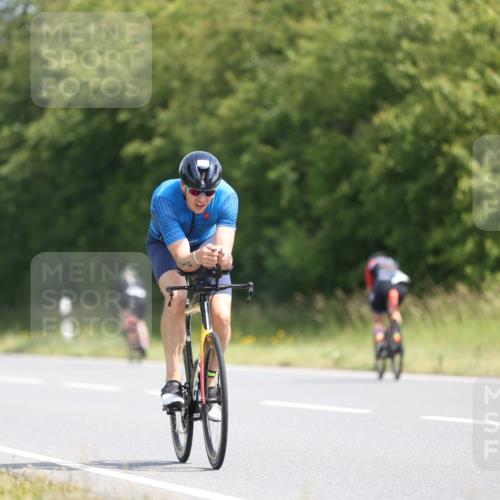 22.06.2025 - Viking Triathlon Yannick Fuchs http://msf.ph/oto/8092881 22.06.2025 11:16:10 Radfahren 216, 466, 494, 635 meine-sportfotos.de
