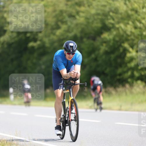 22.06.2025 - Viking Triathlon Yannick Fuchs http://msf.ph/oto/8092887 22.06.2025 11:16:10 Radfahren 216, 466, 494, 635 meine-sportfotos.de