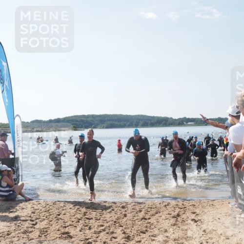 22.06.2025 - Viking Triathlon MichiJ http://msf.ph/oto/8092899 22.06.2025 10:39:24 Schwimmen 83, 93, 117, 150, 182, 195, 238, 276, 298, 324, 337, 386, 474, 536 meine-sportfotos.de