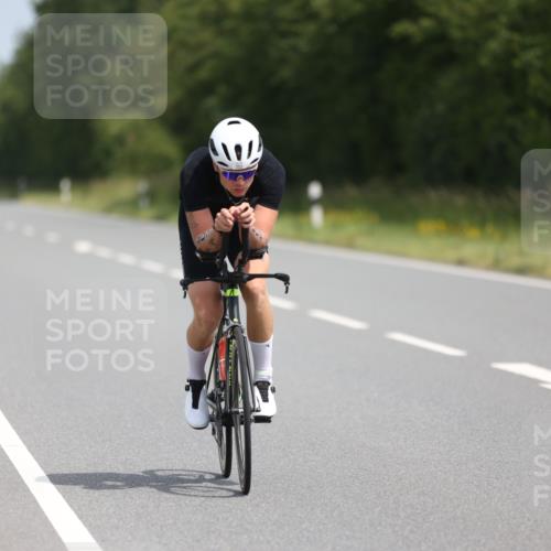 22.06.2025 - Viking Triathlon Yannick Fuchs http://msf.ph/oto/8092933 22.06.2025 11:55:35 Radfahren 8, 139, 203, 329, 479 meine-sportfotos.de