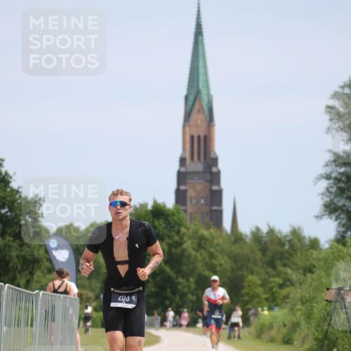 22.06.2025 - Viking Triathlon H.Heesch http://msf.ph/oto/8092986 22.06.2025 13:02:11 Laufen 203, 486 meine-sportfotos.de