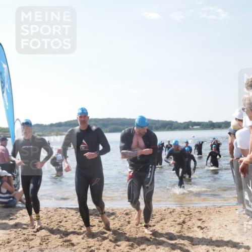 22.06.2025 - Viking Triathlon MichiJ http://msf.ph/oto/8093015 22.06.2025 10:39:26 Schwimmen 83, 93, 117, 138, 150, 182, 195, 238, 276, 298, 324, 337, 386, 474, 529, 536 meine-sportfotos.de