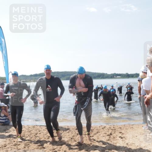 22.06.2025 - Viking Triathlon MichiJ http://msf.ph/oto/8093025 22.06.2025 10:39:27 Schwimmen 83, 93, 117, 138, 150, 182, 195, 238, 298, 324, 337, 386, 474, 529, 536 meine-sportfotos.de