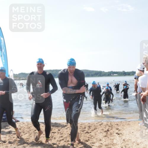 22.06.2025 - Viking Triathlon MichiJ http://msf.ph/oto/8093035 22.06.2025 10:39:27 Schwimmen 83, 93, 117, 138, 150, 182, 195, 238, 298, 324, 337, 386, 474, 529, 536 meine-sportfotos.de