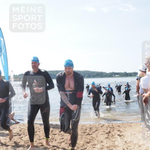22.06.2025 - Viking Triathlon MichiJ http://msf.ph/oto/8093042 22.06.2025 10:39:27 Schwimmen 83, 93, 117, 138, 150, 182, 195, 238, 298, 324, 337, 386, 474, 529, 536 meine-sportfotos.de