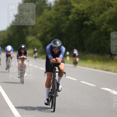 22.06.2025 - Viking Triathlon Yannick Fuchs http://msf.ph/oto/8093059 22.06.2025 11:55:47 Radfahren 28, 108, 141, 184, 318, 352, 478, 519, 635, 660 meine-sportfotos.de