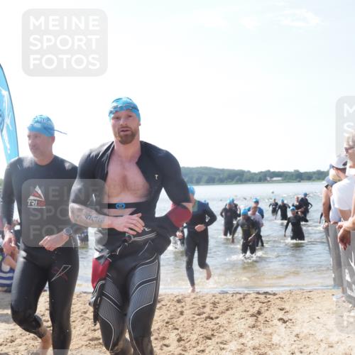 22.06.2025 - Viking Triathlon MichiJ http://msf.ph/oto/8093066 22.06.2025 10:39:28 Schwimmen 83, 93, 117, 138, 150, 195, 238, 298, 324, 337, 474, 529 meine-sportfotos.de