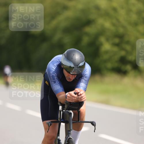 22.06.2025 - Viking Triathlon Yannick Fuchs http://msf.ph/oto/8093088 22.06.2025 11:55:47 Radfahren 28, 108, 141, 184, 318, 352, 478, 519, 635, 660 meine-sportfotos.de