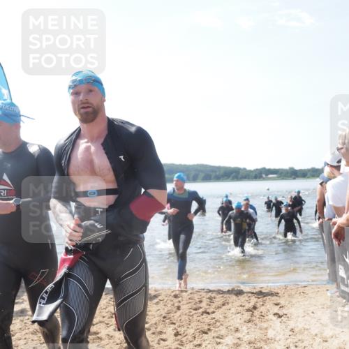 22.06.2025 - Viking Triathlon MichiJ http://msf.ph/oto/8093089 22.06.2025 10:39:28 Schwimmen 83, 93, 117, 138, 150, 195, 238, 298, 324, 337, 474, 529 meine-sportfotos.de