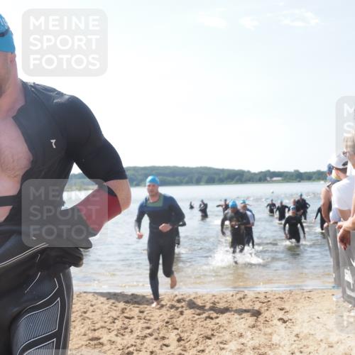 22.06.2025 - Viking Triathlon MichiJ http://msf.ph/oto/8093101 22.06.2025 10:39:29 Schwimmen 83, 86, 93, 117, 138, 150, 195, 238, 298, 324, 337, 474, 529 meine-sportfotos.de