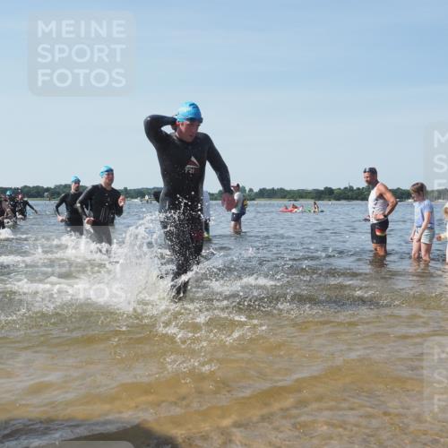 22.06.2025 - Viking Triathlon KatJ http://msf.ph/oto/8093183 22.06.2025 10:29:08 Schwimmen 7, 12, 152, 200, 310, 384, 443, 458, 604, 628, 652 meine-sportfotos.de