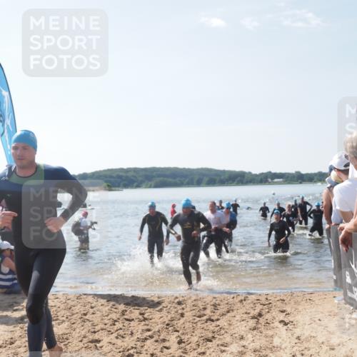 22.06.2025 - Viking Triathlon MichiJ http://msf.ph/oto/8093191 22.06.2025 10:39:30 Schwimmen 25, 83, 86, 93, 117, 138, 150, 195, 238, 244, 298, 324, 337, 474, 529 meine-sportfotos.de