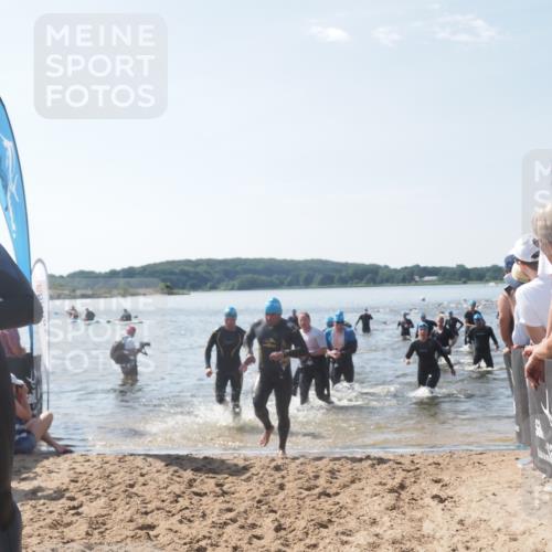 22.06.2025 - Viking Triathlon MichiJ http://msf.ph/oto/8093201 22.06.2025 10:39:31 Schwimmen 25, 83, 86, 93, 117, 138, 150, 195, 238, 244, 298, 324, 337, 474, 529 meine-sportfotos.de