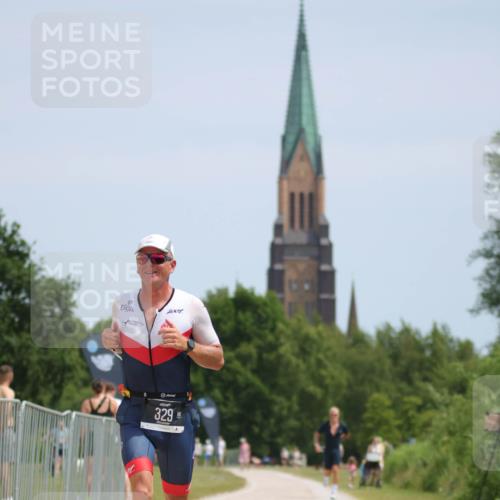22.06.2025 - Viking Triathlon H.Heesch http://msf.ph/oto/8093211 22.06.2025 13:02:18 Laufen 329 meine-sportfotos.de