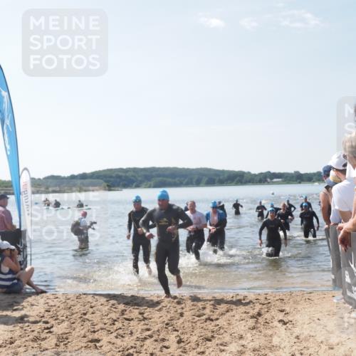 22.06.2025 - Viking Triathlon MichiJ http://msf.ph/oto/8093222 22.06.2025 10:39:31 Schwimmen 25, 83, 86, 93, 117, 138, 150, 195, 238, 244, 298, 324, 337, 474, 529 meine-sportfotos.de